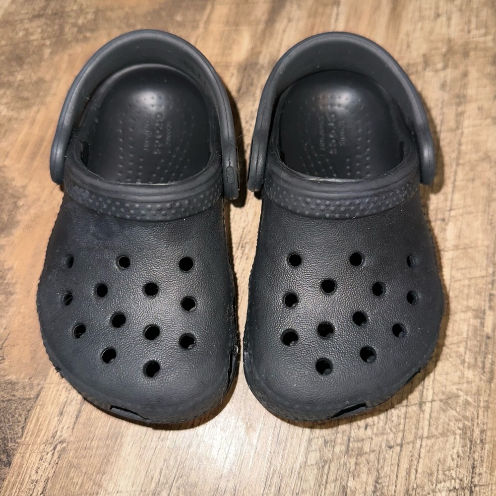 CROCS Toddler Size 5